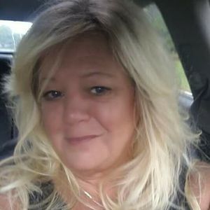 Meet your Posher, Beverly